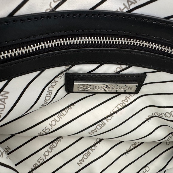 Charles Jourdan leather bag - Picture 8 of 8